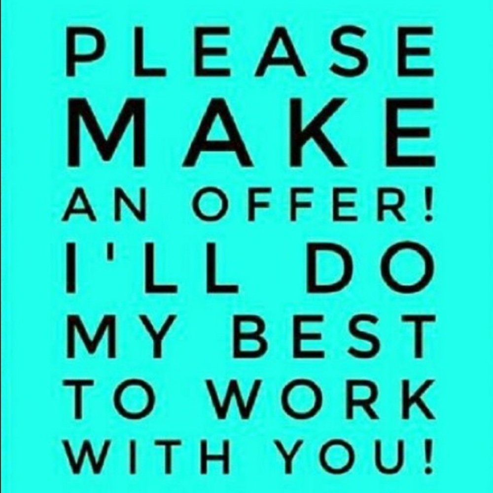 Make an offer 🛍🛍🛍